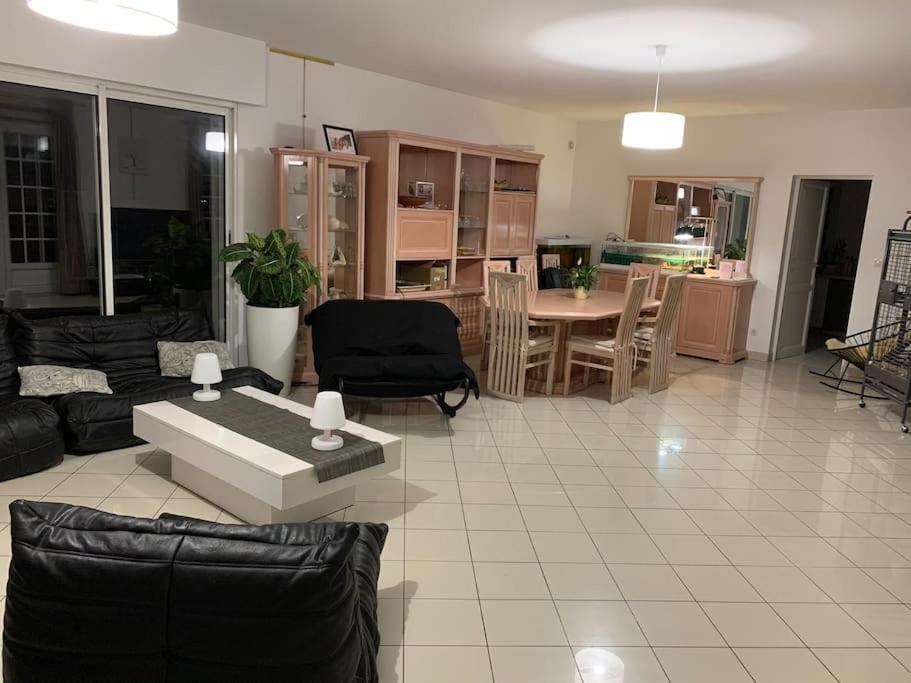Casabina Appartement Entre Disney Et Paris 谢勒 客房 照片